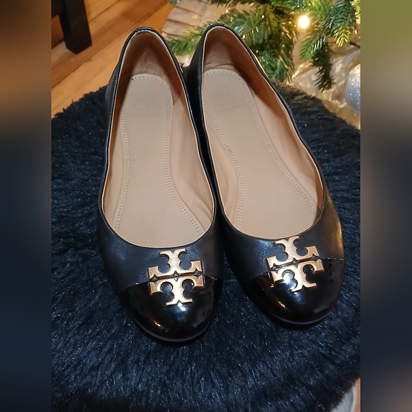 Tory Burch Everly Cap Toe Flats - Picture 2 of 8